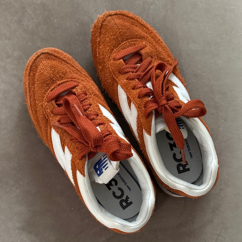 New Balance RC 30 super! Men’s 6.5/women’s 8